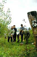 Посадка дубов на окском откосе, 1998